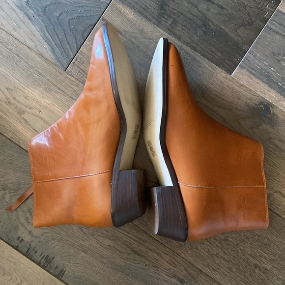 J. CREW Ankle Boots / Size 8 - Picture 3 of 5